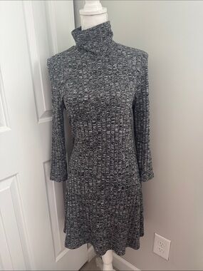 AMERICAN EAGLE OUTFITTERS-SZ M Dress